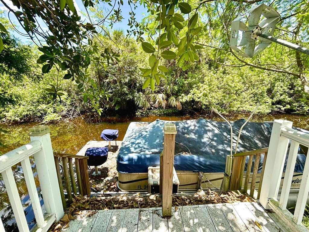 823 Yacht Club Way NW