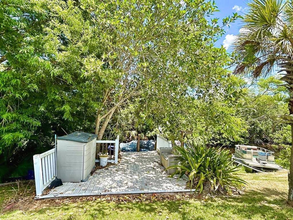 823 Yacht Club Way NW