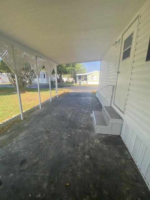 Mobile Home in Coconut Creek FL 4550 Nw 69th Ct, I6 8.jpg