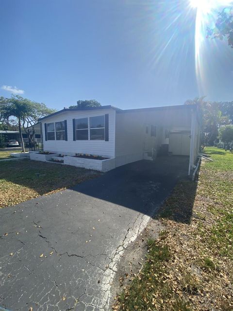 Mobile Home in Coconut Creek FL 4550 Nw 69th Ct, I6 5.jpg