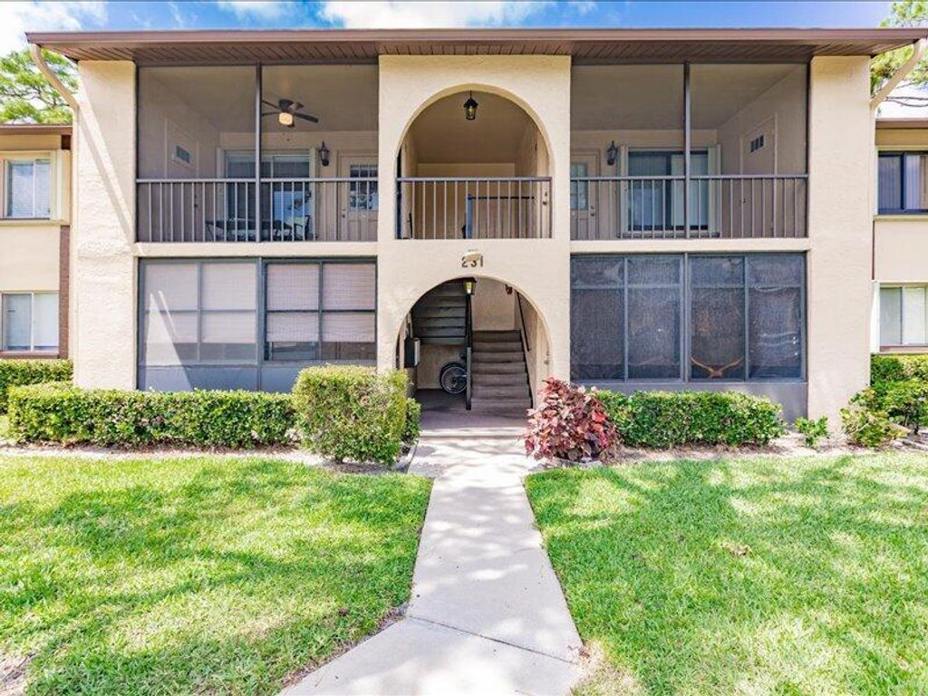 Photo of 231 Pine Hov Circle #A-2, Greenacres, FL 33463 (MLS # R11090113)