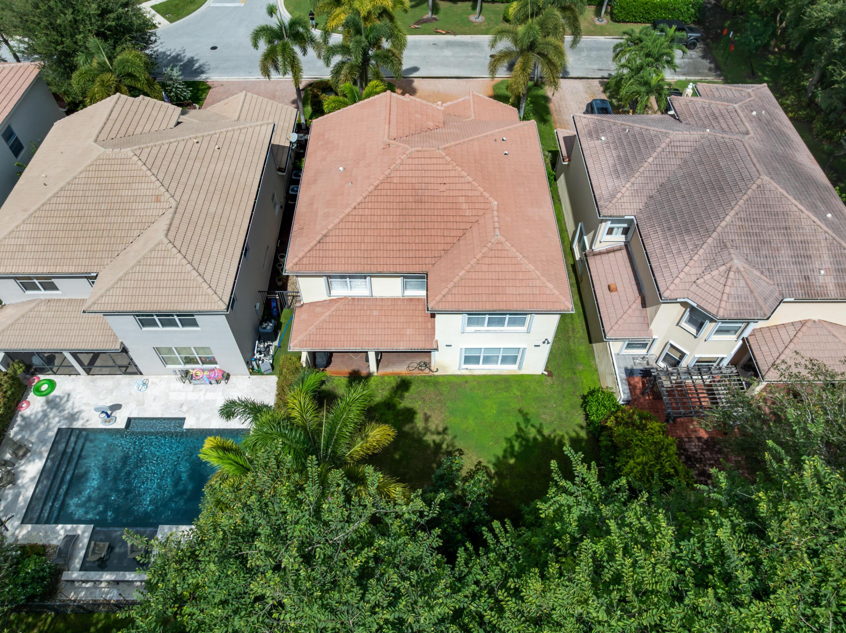 CANYON LAKES 5 - Residential Lease