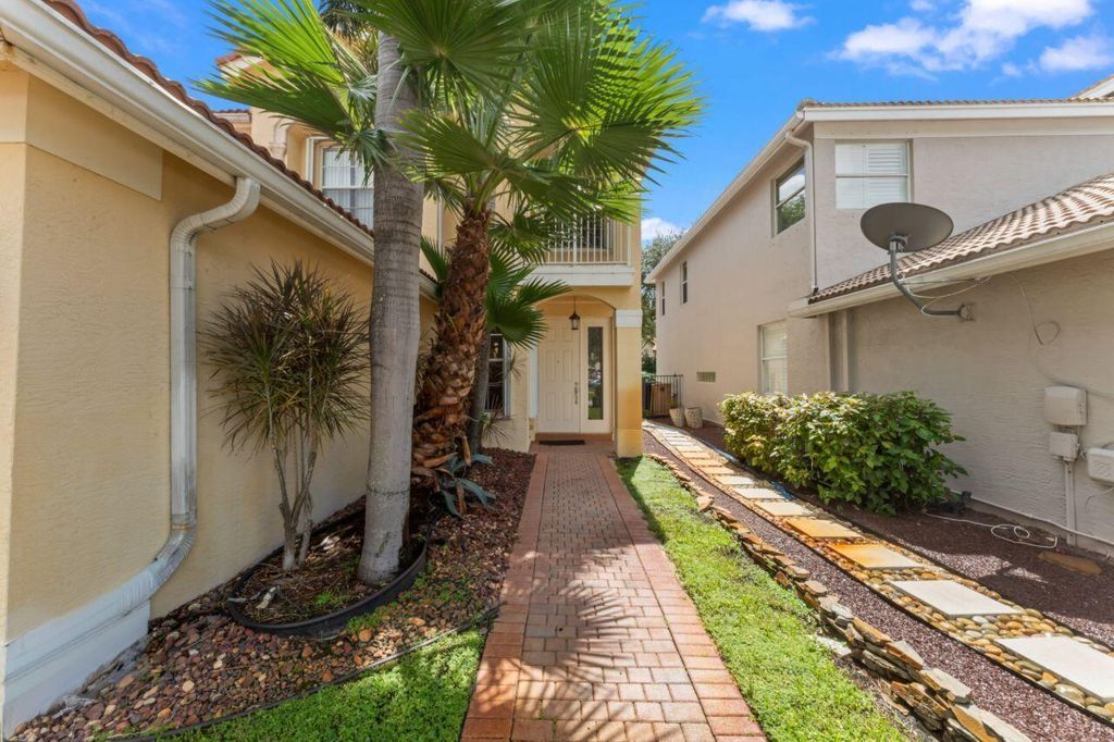 Photo of 8492 Breezy Oak Way, Boynton Beach, FL 33473 (MLS # B26017460)