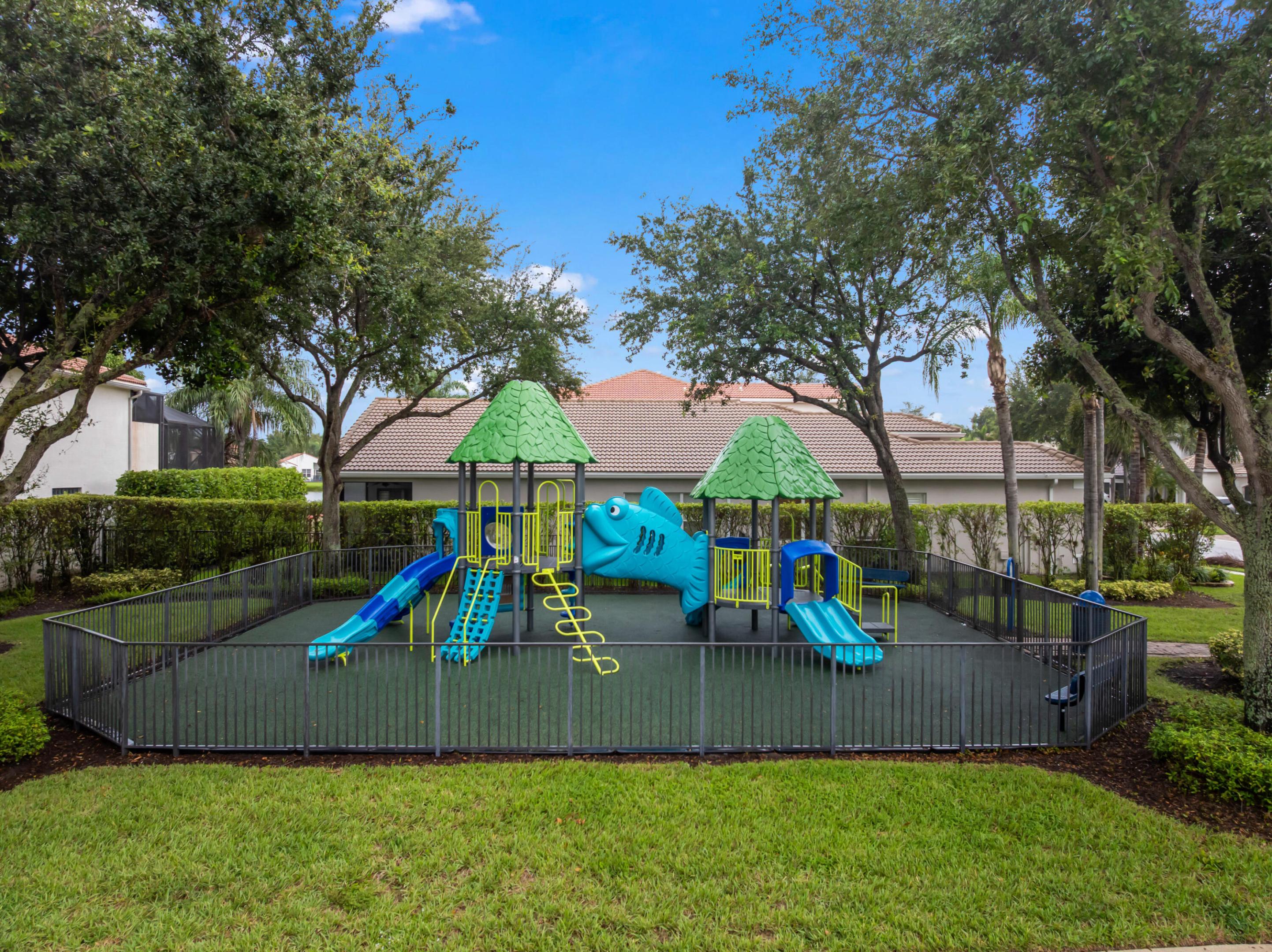 CANYON LAKES 5 - Residential Lease