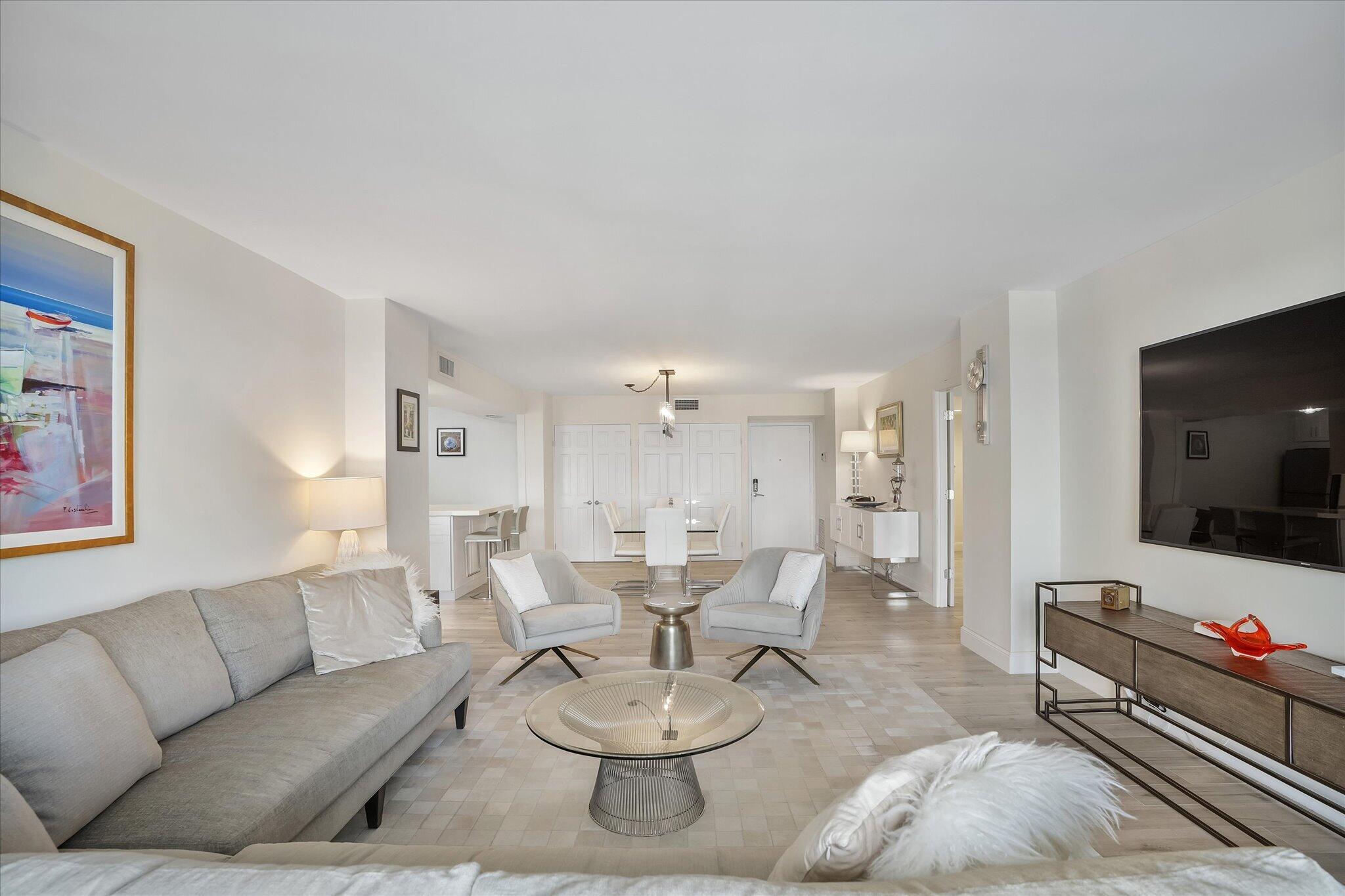 ALLINGTON TOWERS NORTH CONDO - Residential