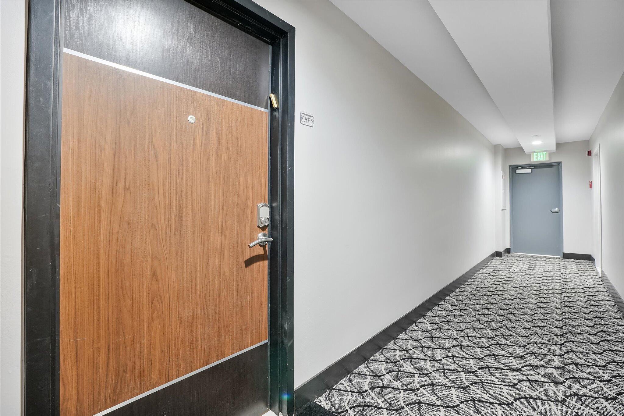 ALLINGTON TOWERS NORTH CONDO - Residential