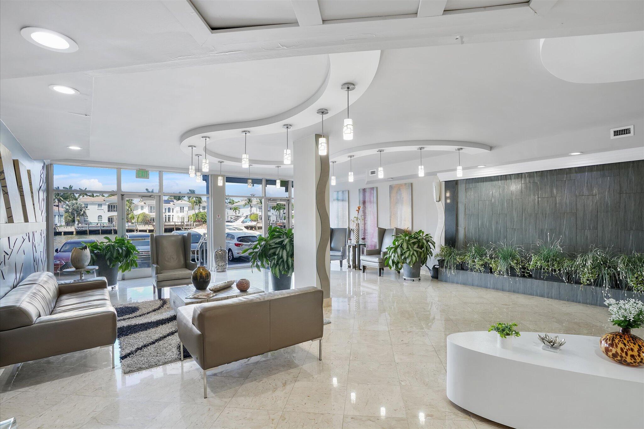 ALLINGTON TOWERS NORTH CONDO - Residential