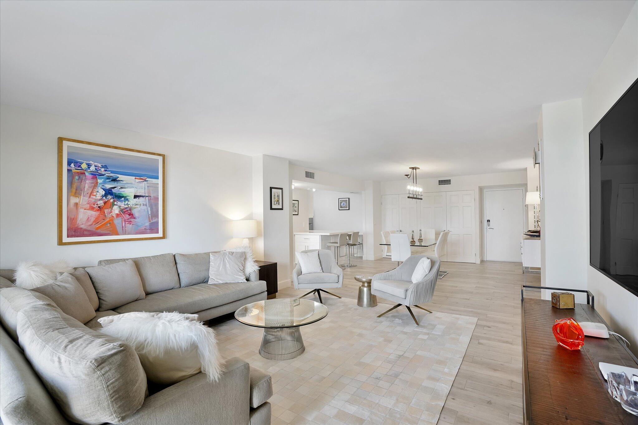 ALLINGTON TOWERS NORTH CONDO - Residential