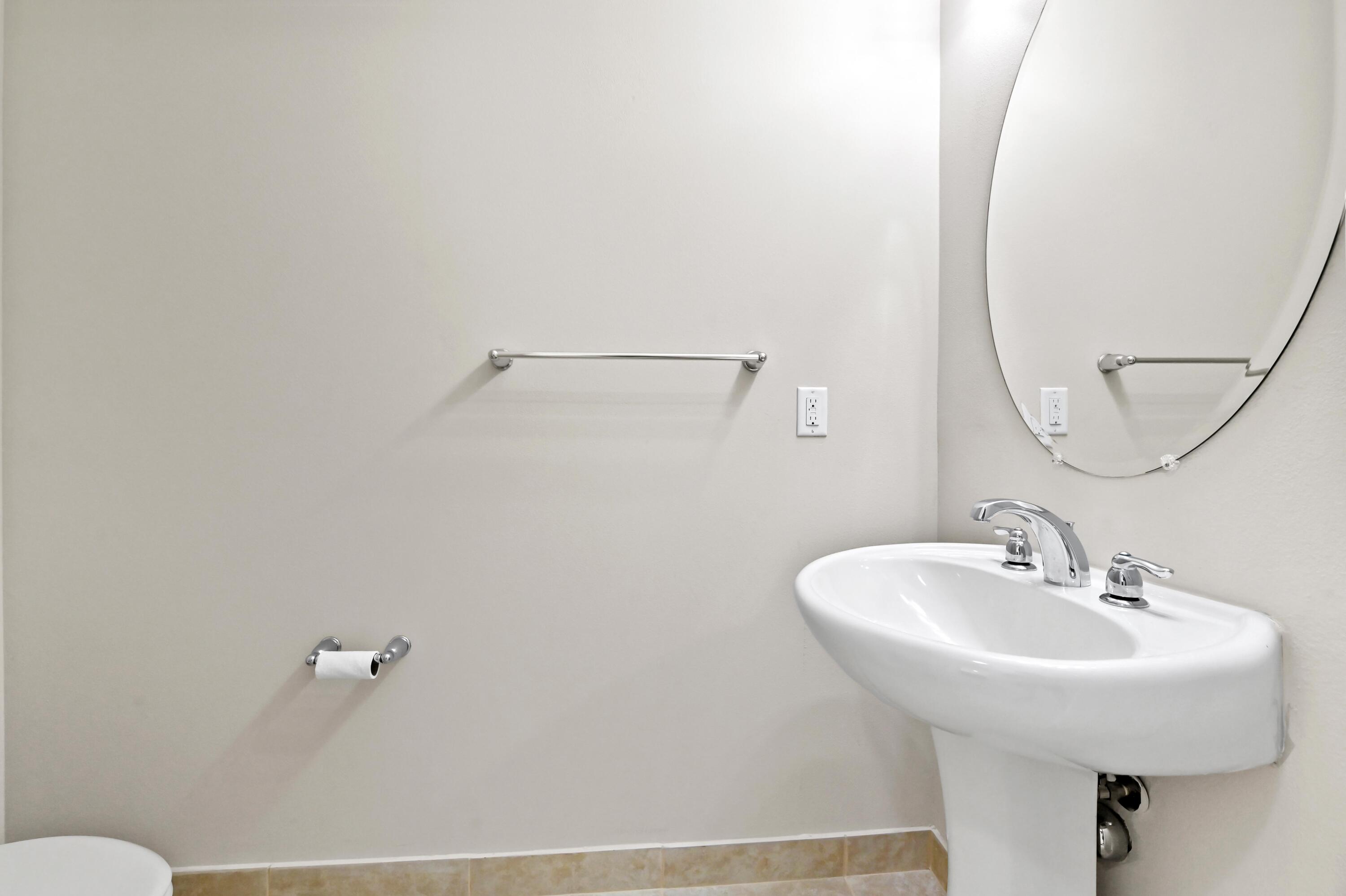 COLONY RESERVE AT LAKE WORTH - Residential