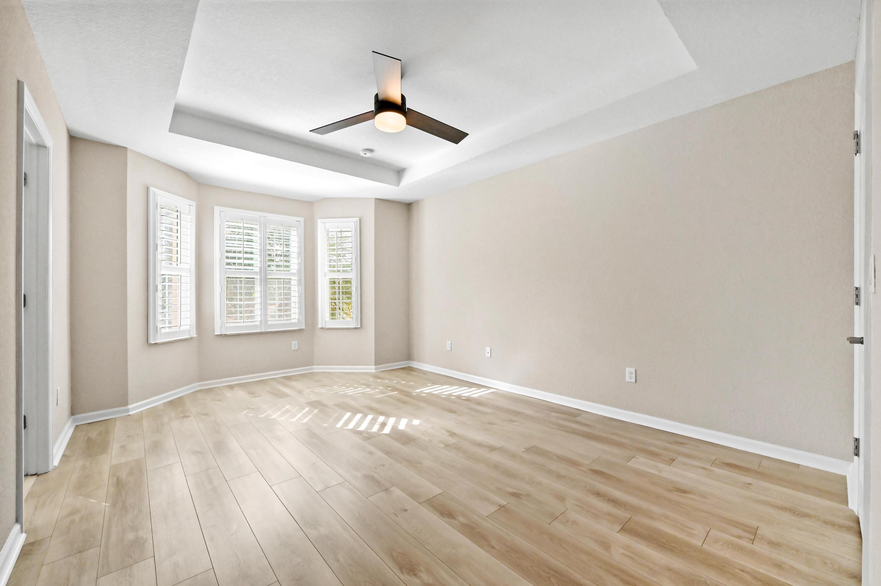 COLONY RESERVE AT LAKE WORTH - Residential