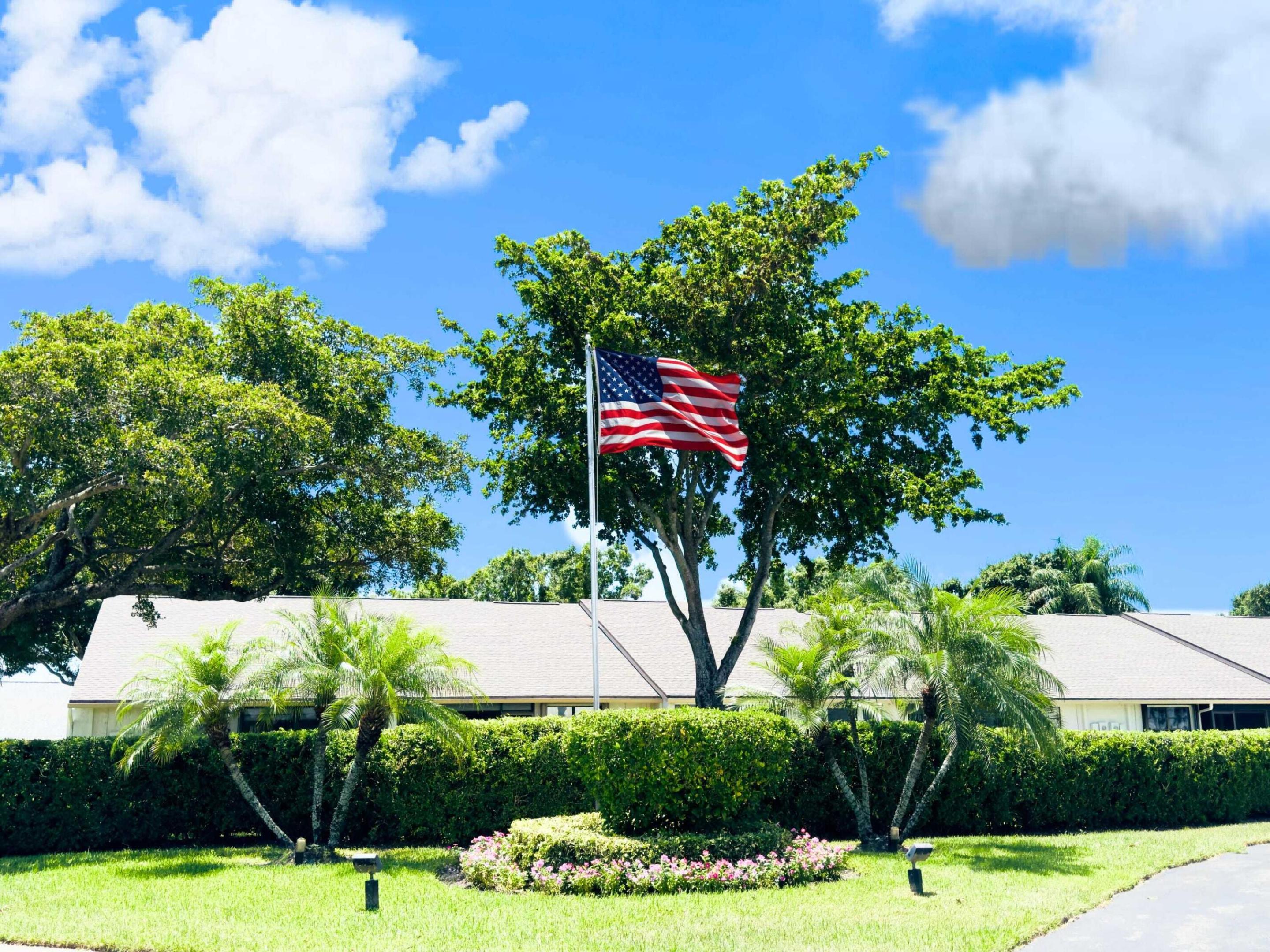 SOUTHPOINTE - Residential