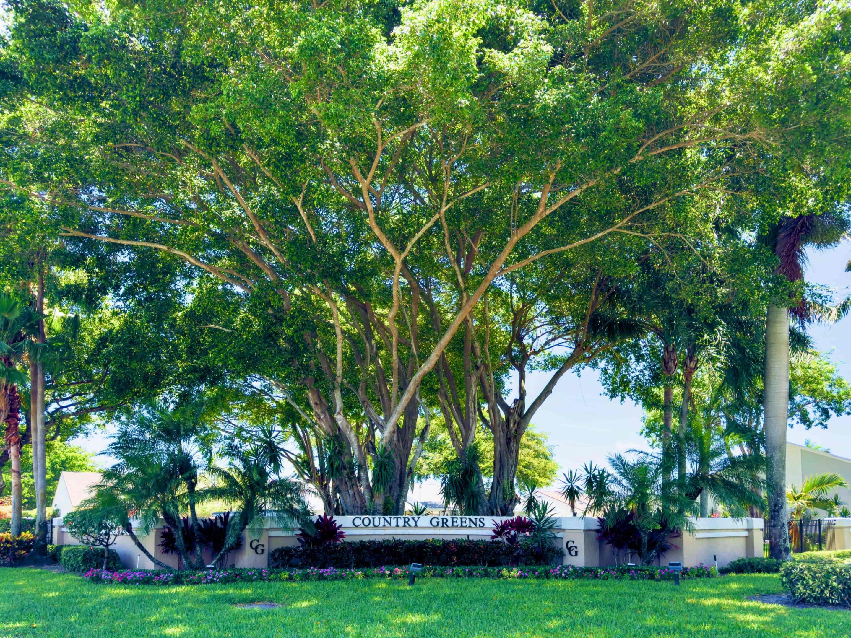 SOUTHPOINTE - Residential