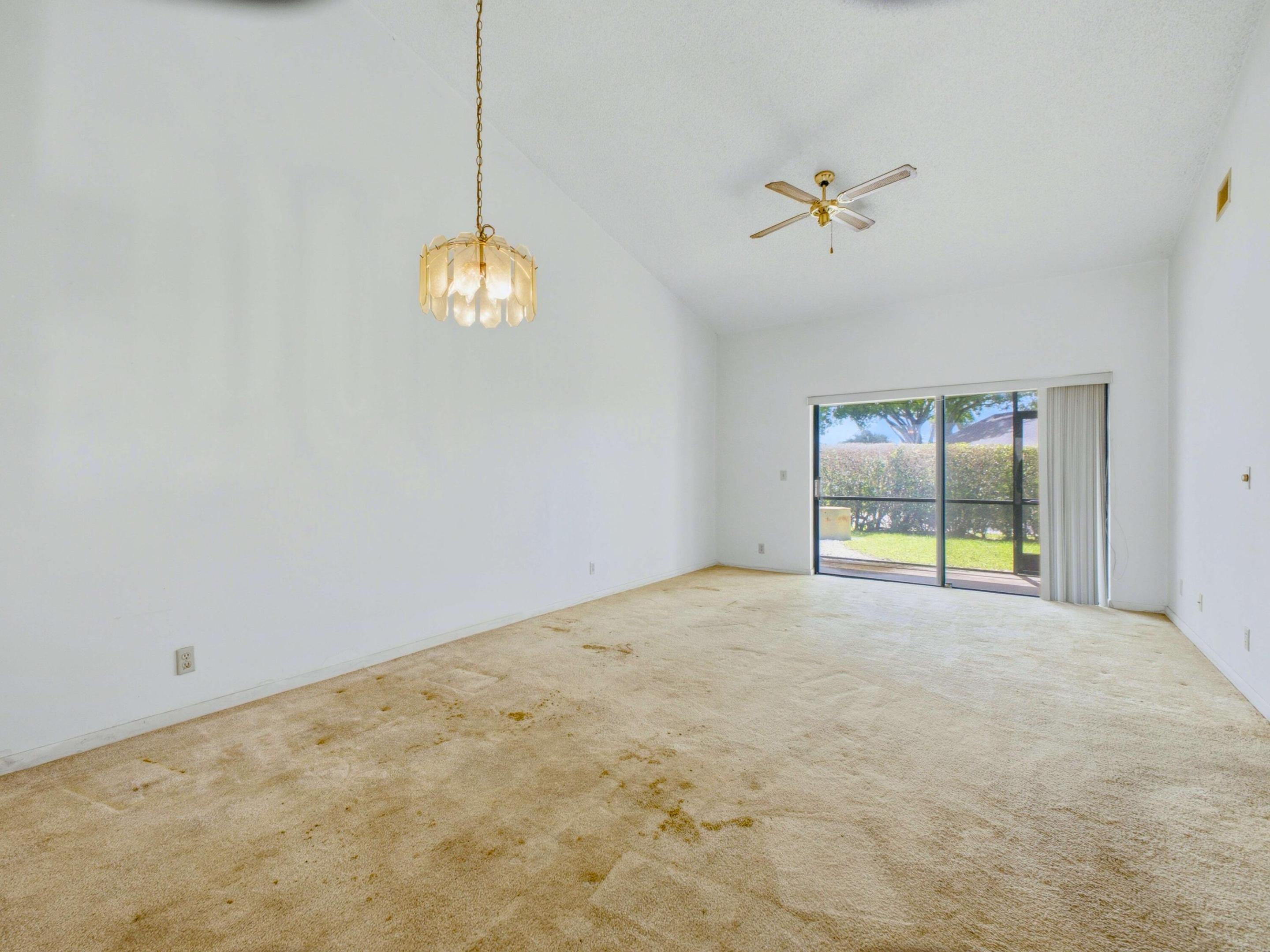 SOUTHPOINTE - Residential