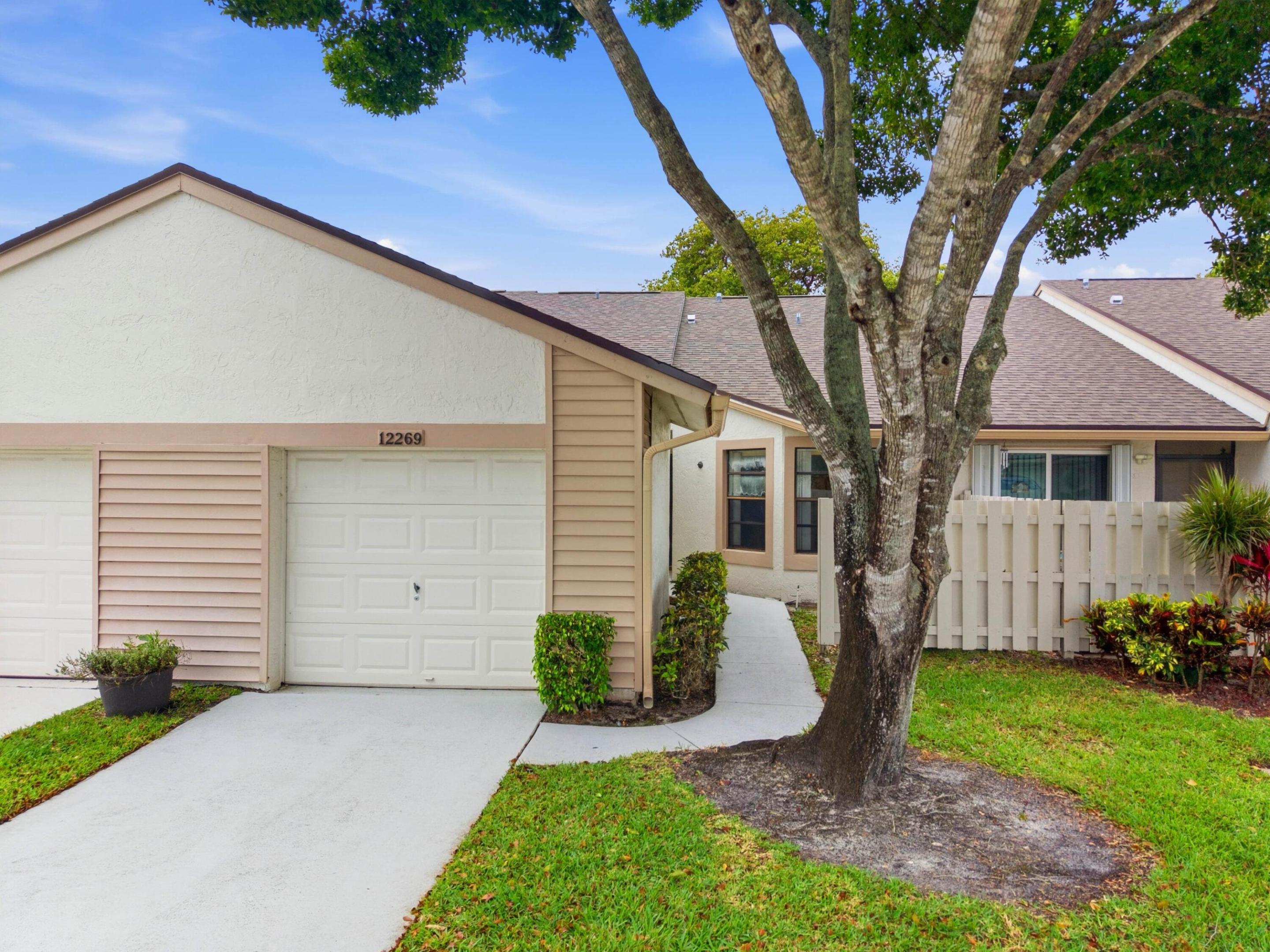 SOUTHPOINTE - Residential