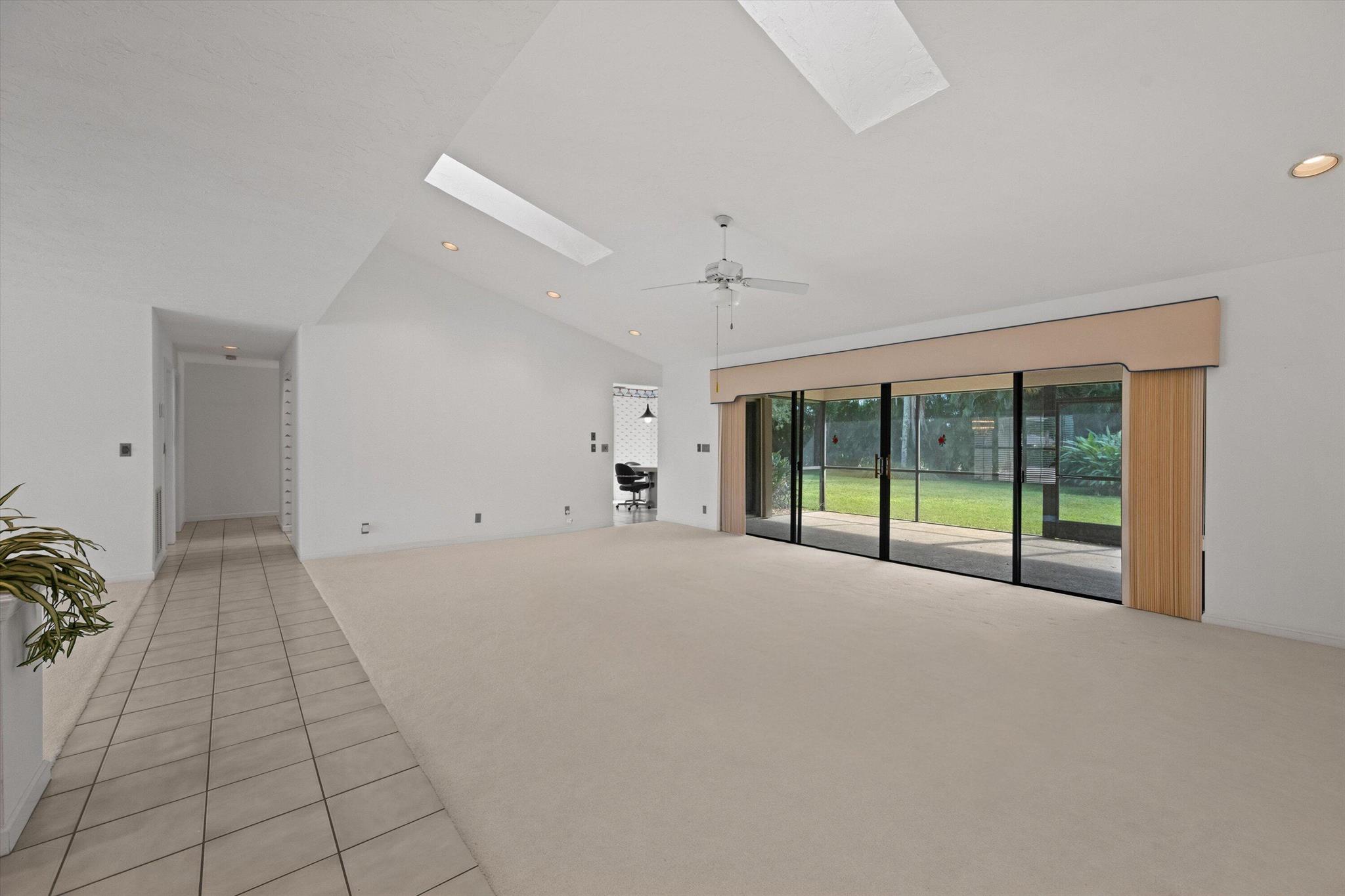 MEADOW WOOD OF THE LANDIN - Residential