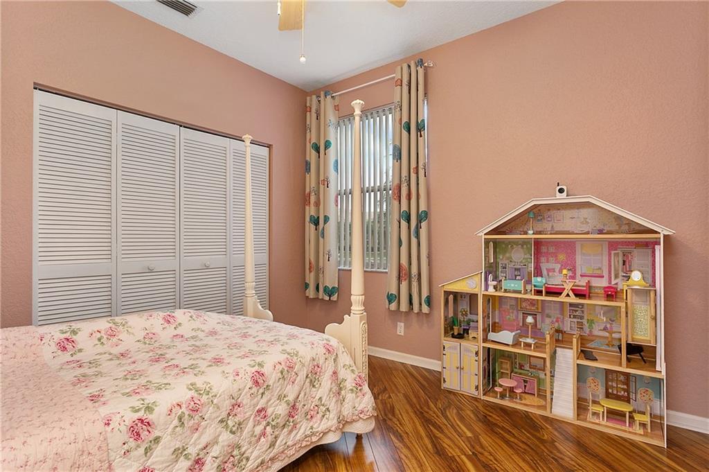 Bennington 148-36 B - Residential