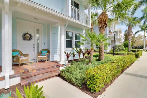 1227 N Community Drive, Jupiter, FL 33458 - MLS#: R11063974