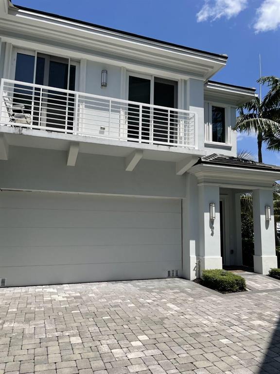 WATER CLUB - Residential