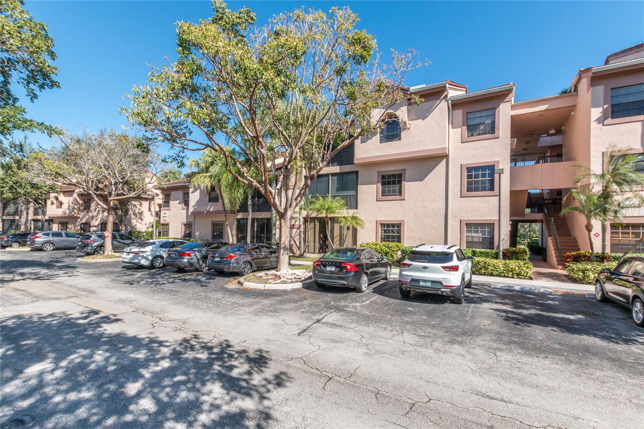 OPTIMA VILLAGE I - Residential