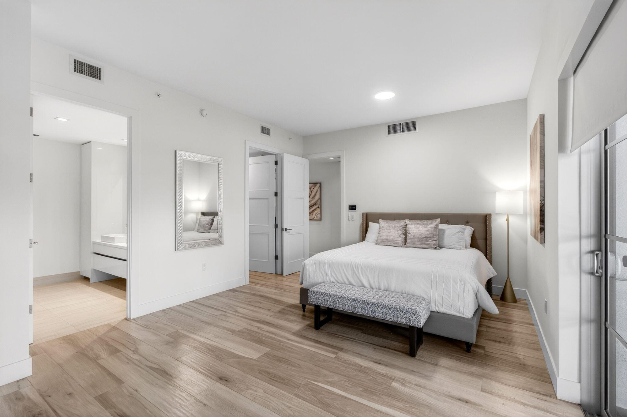 TOWER 155 - Residential