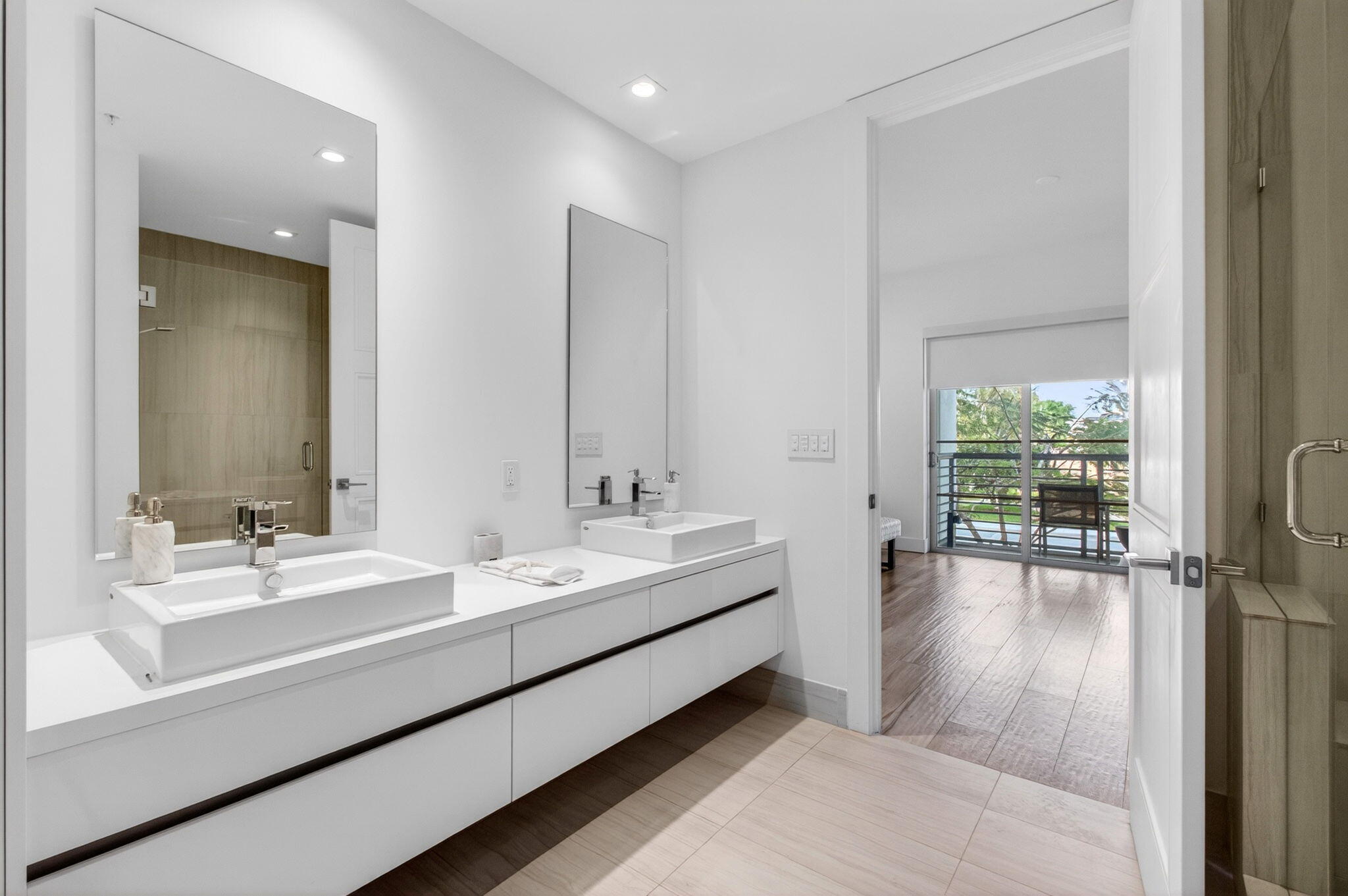 TOWER 155 - Residential