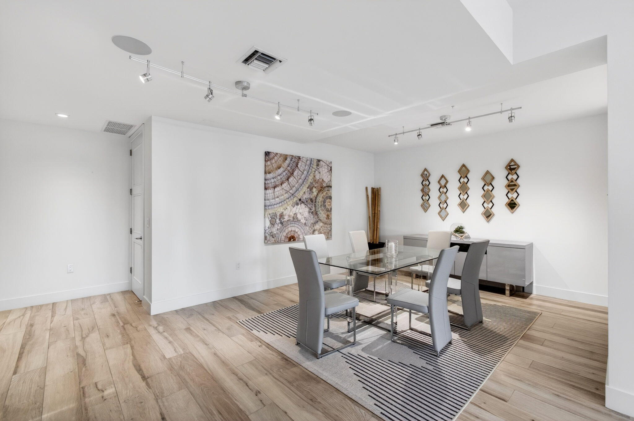 TOWER 155 - Residential