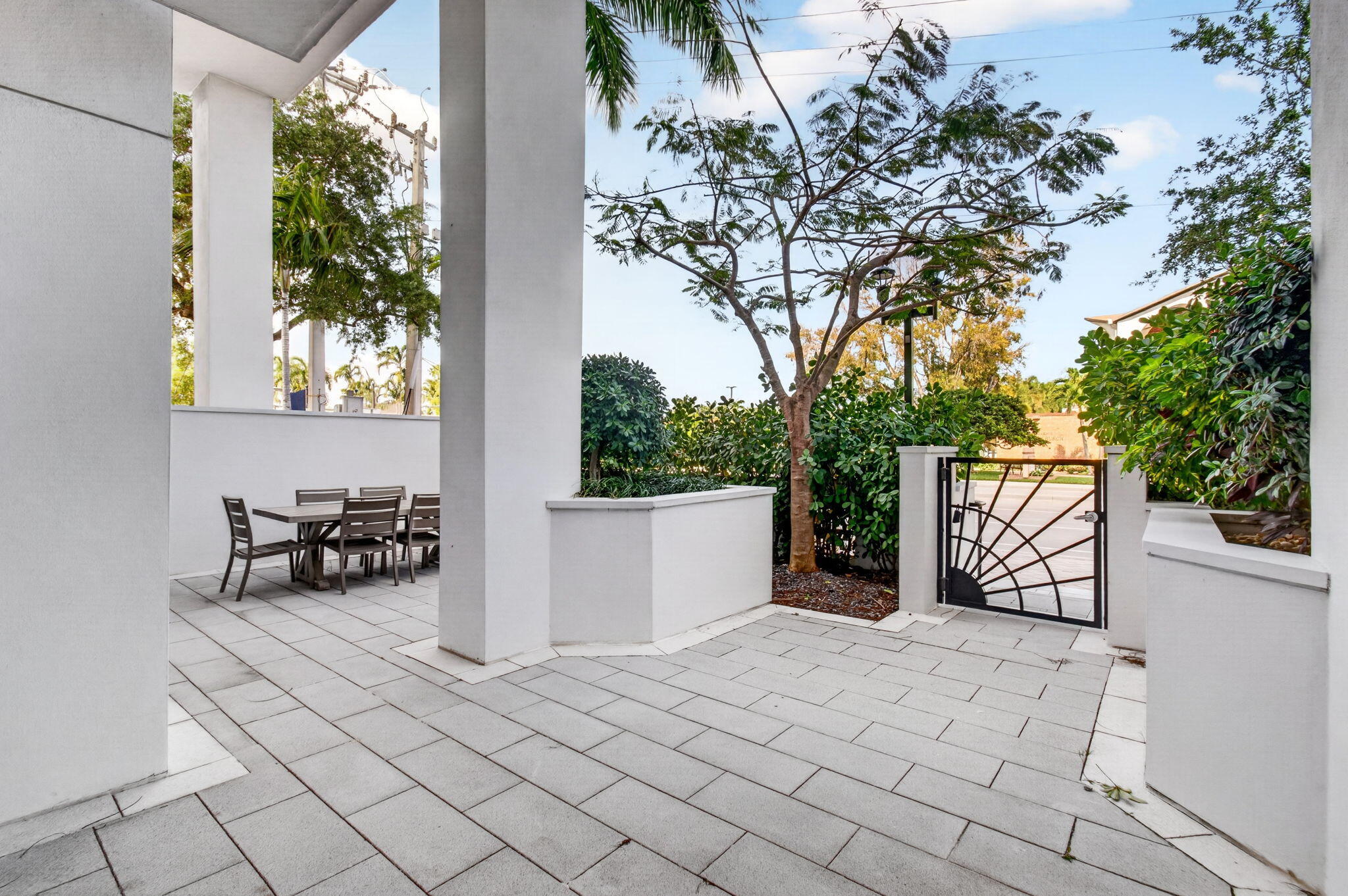 TOWER 155 - Residential