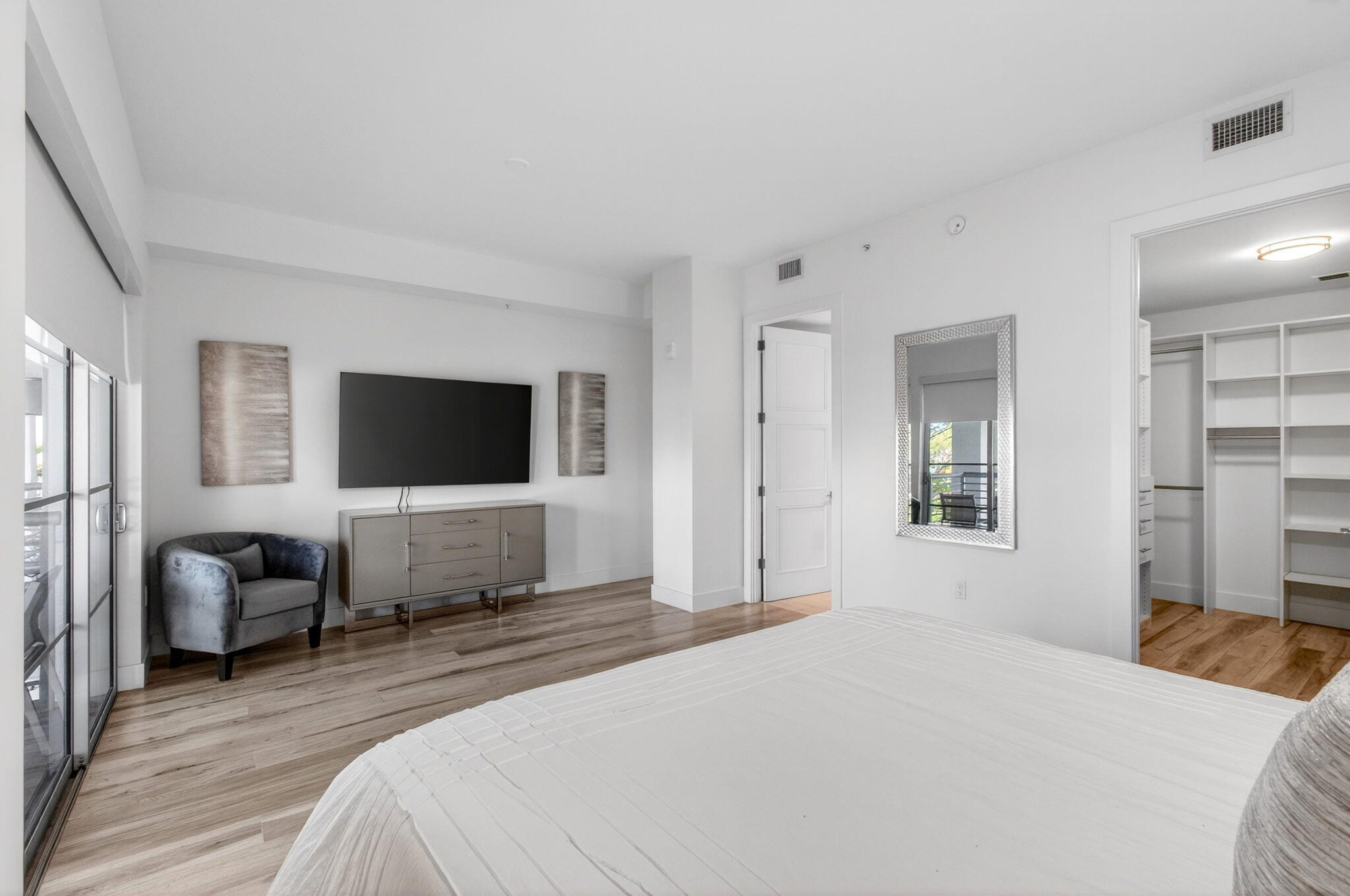 TOWER 155 - Residential