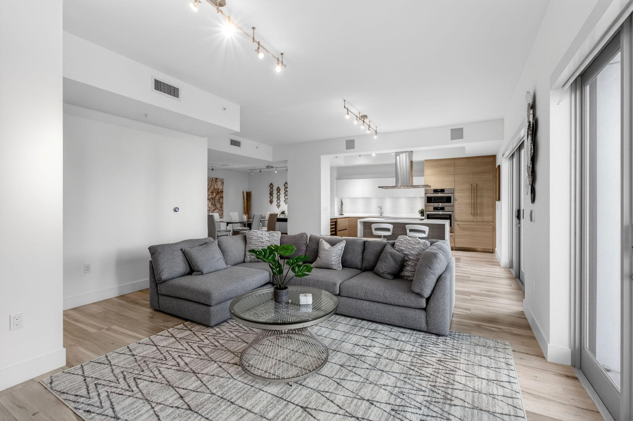 TOWER 155 - Residential