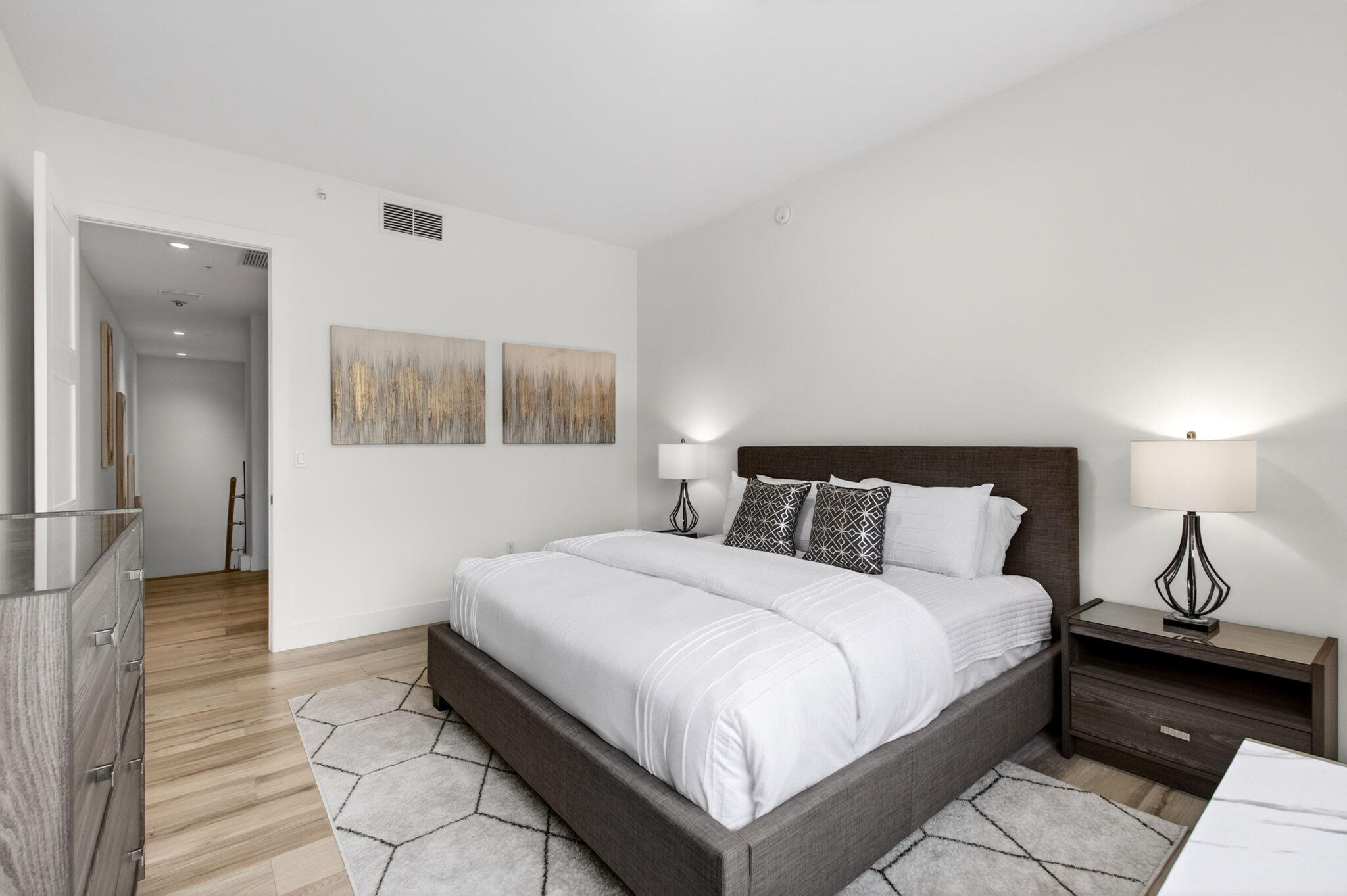 TOWER 155 - Residential