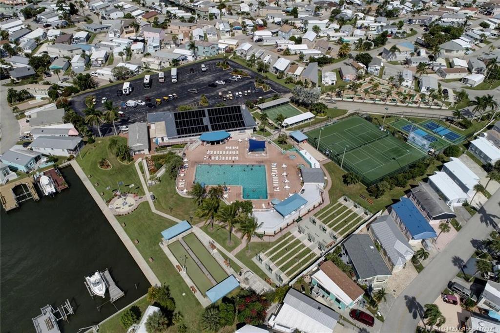 OUTDOOR RESORTS AT NETTLES ISLAND - Residential