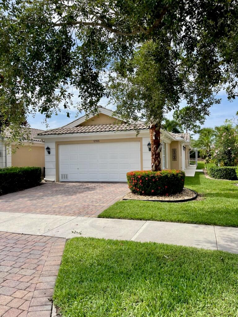 Beautiful Caprii Model with Pool in The gated community of The Lakes at Tradition. 2Bed 2Bath 2Car Garage, over 1500 sq ft under air. Basic cable and internet is included. Granite Kitchen, Newer Appliances, Washer and Dryer, Central Vacuum, Lots of storage. The community is 24 hour manned guard gate, Two pools, fitness, tennis, pickle ball, basketball, bocce, and beautiful clubhouse.