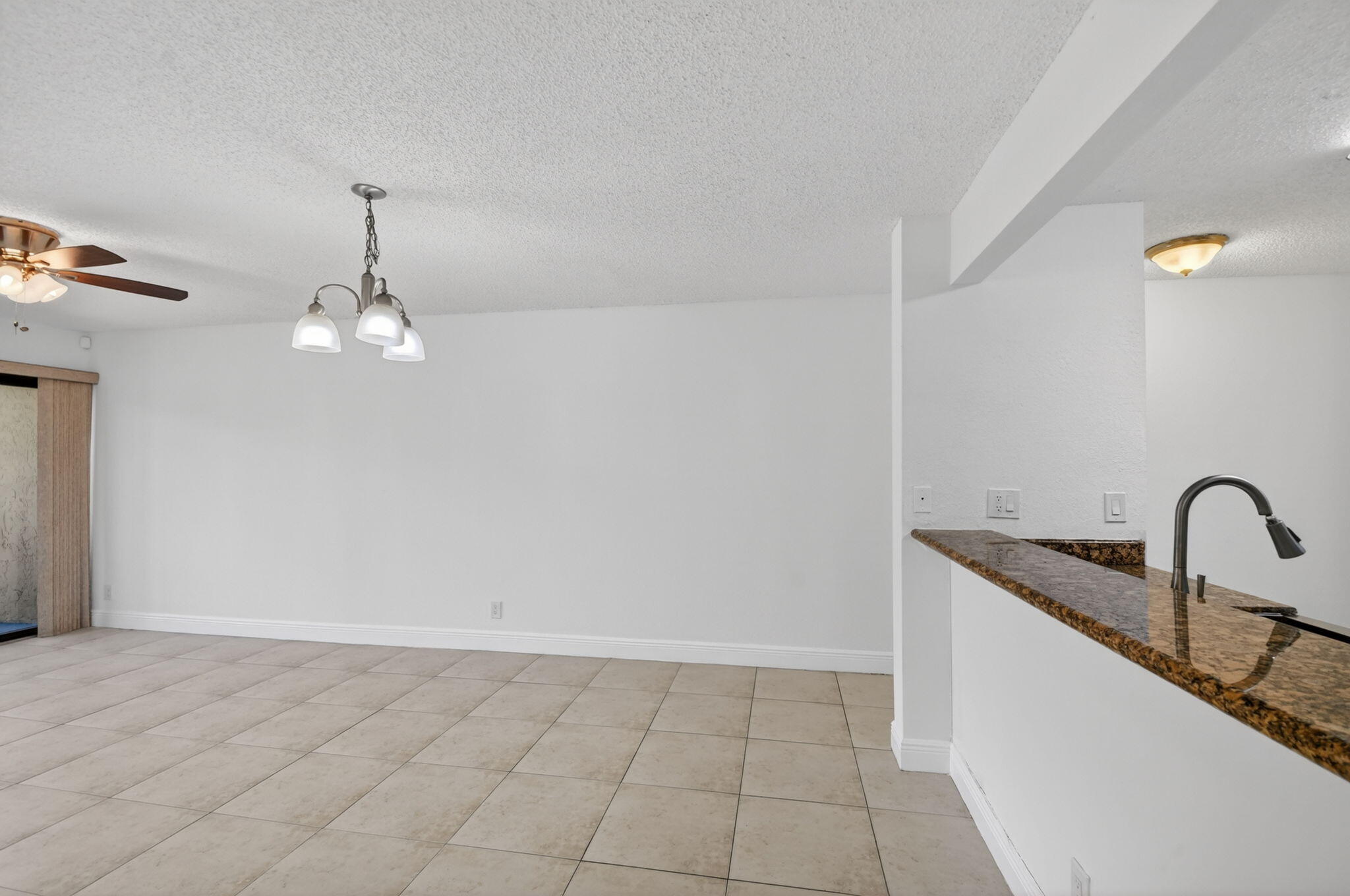 PALM BEACH PLACE CONDO - Residential Lease