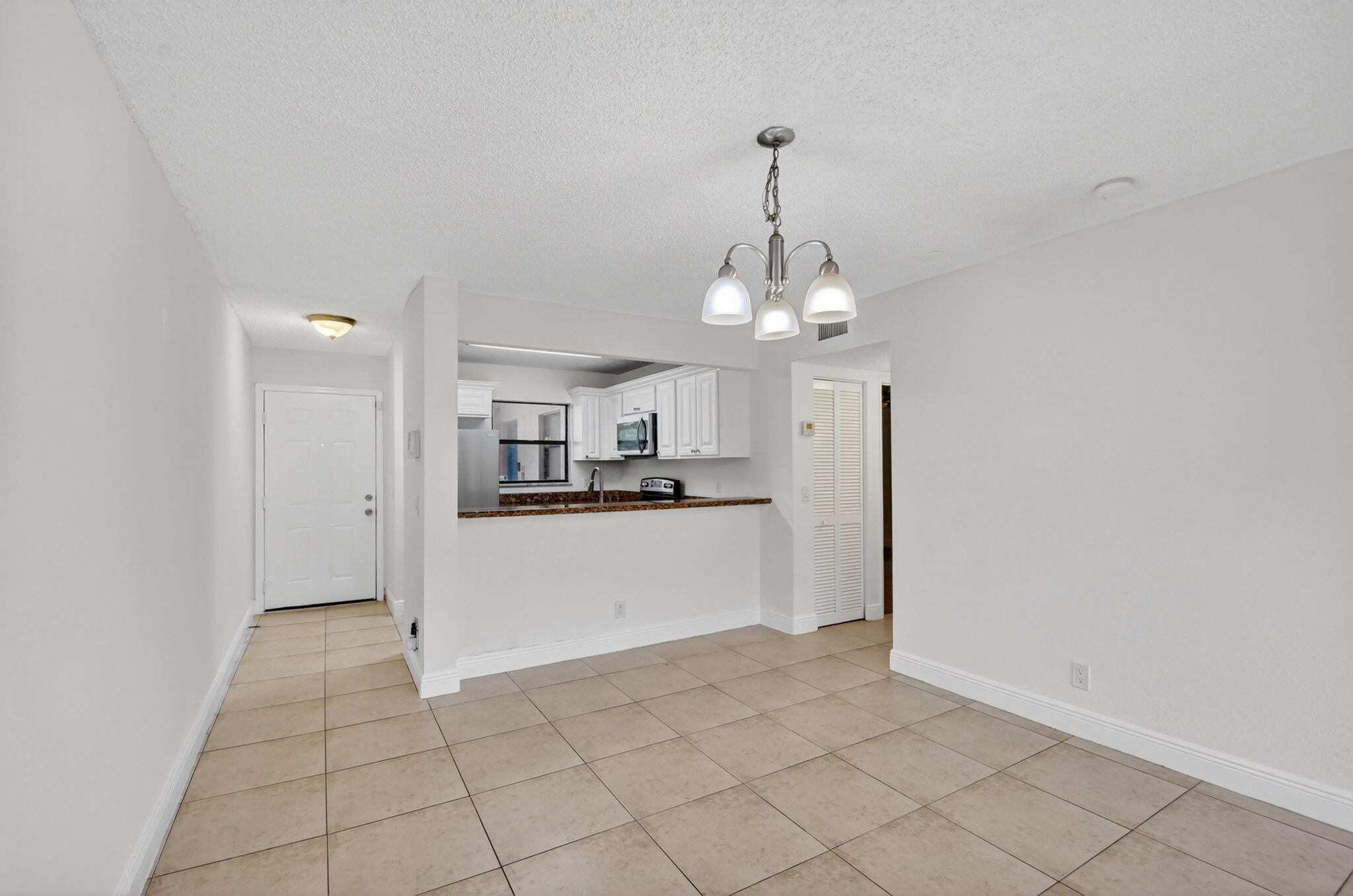 PALM BEACH PLACE CONDO - Residential Lease
