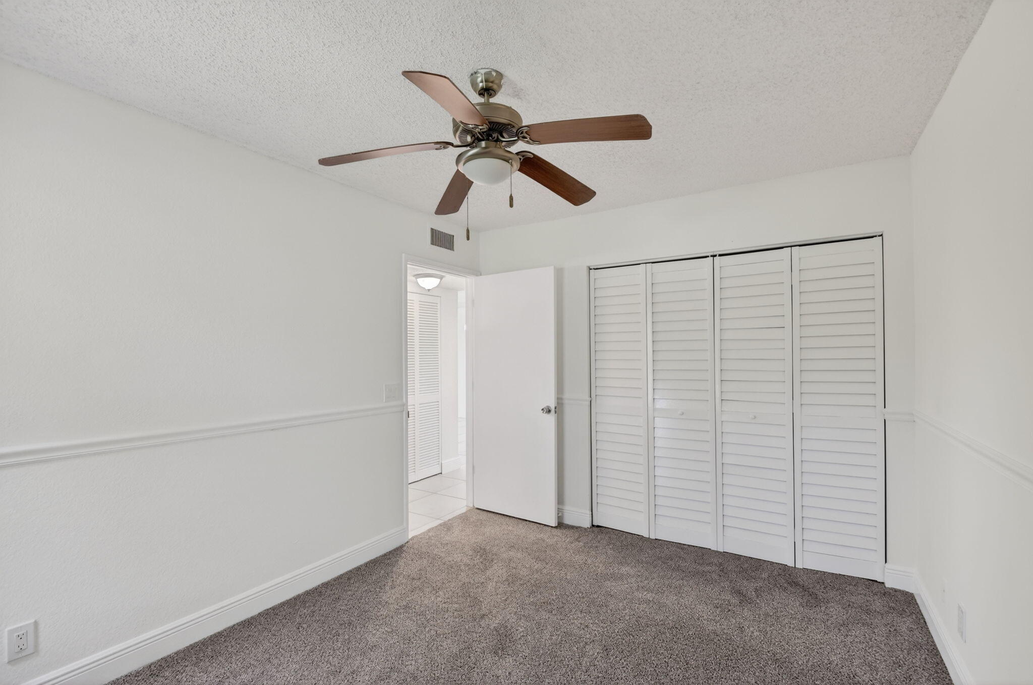 PALM BEACH PLACE CONDO - Residential Lease