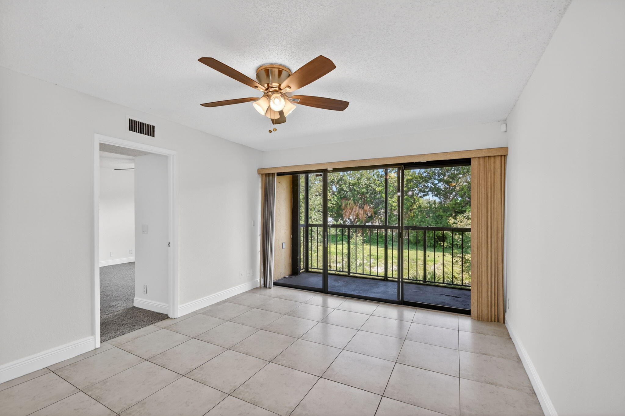 PALM BEACH PLACE CONDO - Residential Lease