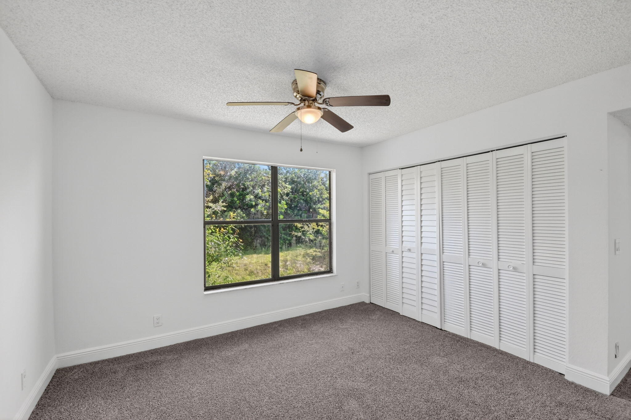 PALM BEACH PLACE CONDO - Residential Lease