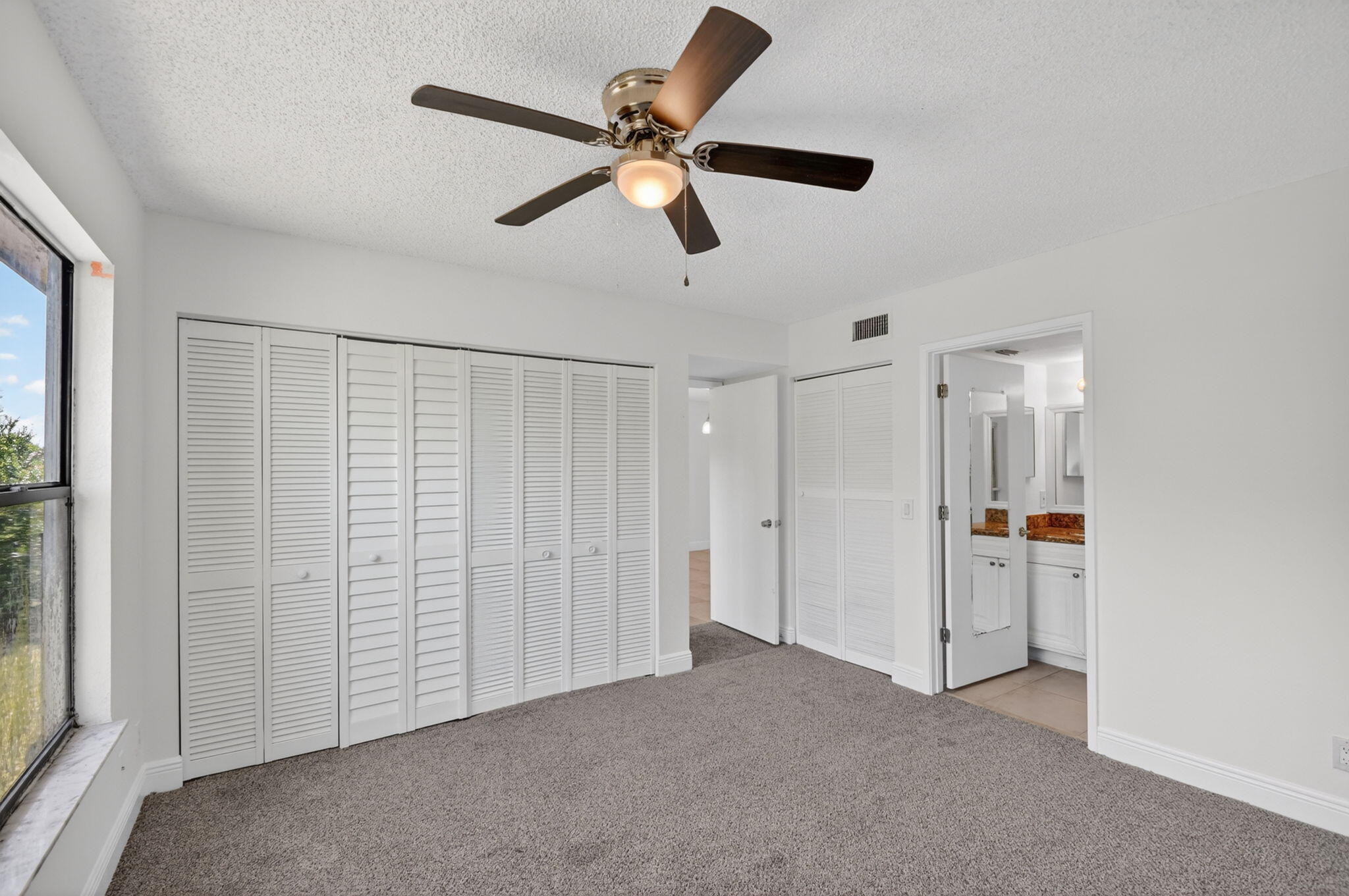 PALM BEACH PLACE CONDO - Residential Lease