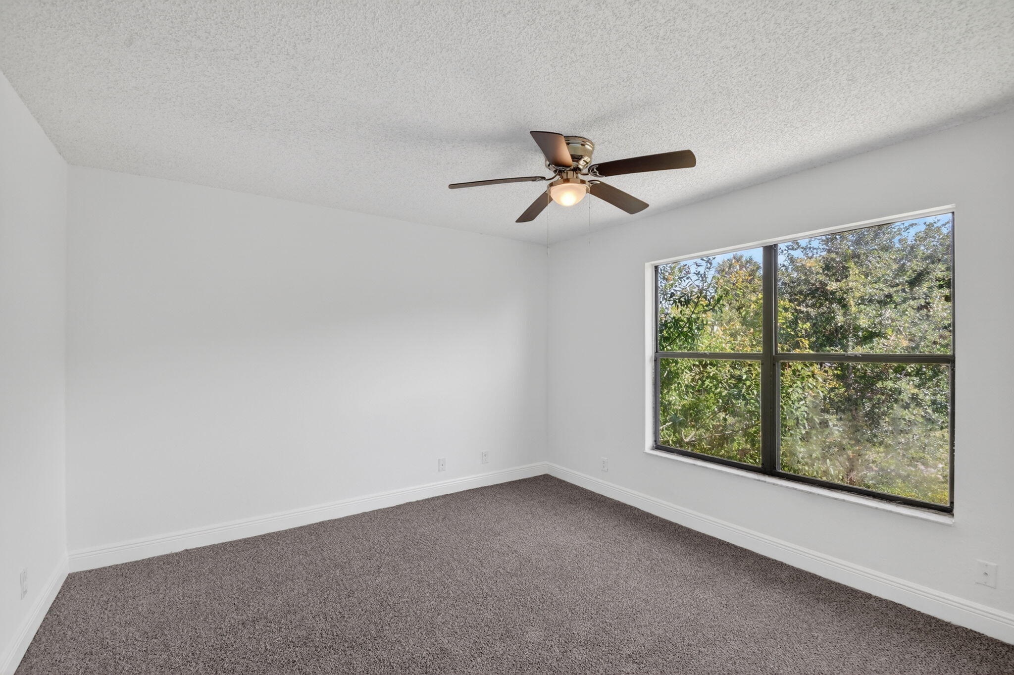 PALM BEACH PLACE CONDO - Residential Lease