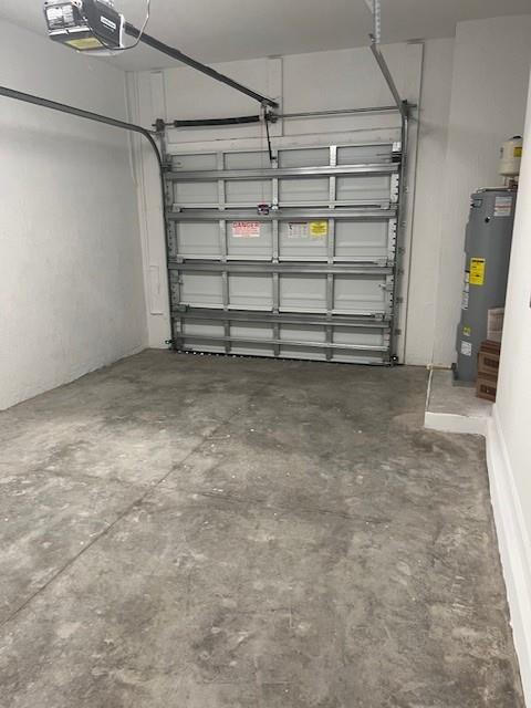 LAKESHORE AT THE FOUNTAIN - Residential Lease