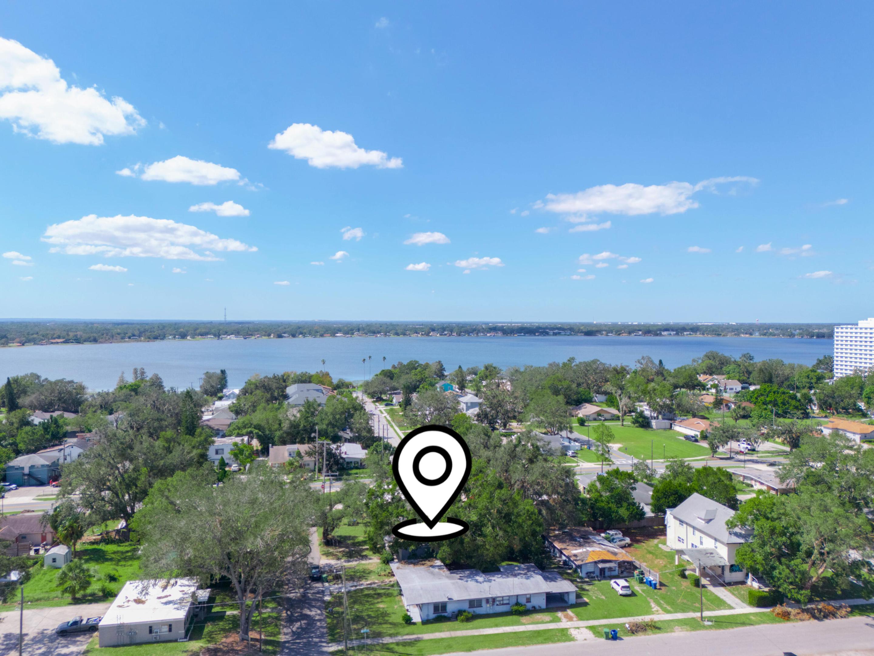HOFFMANS SUBDIVISION AND LAKE VIEW ADDITION REPLAT - Residential