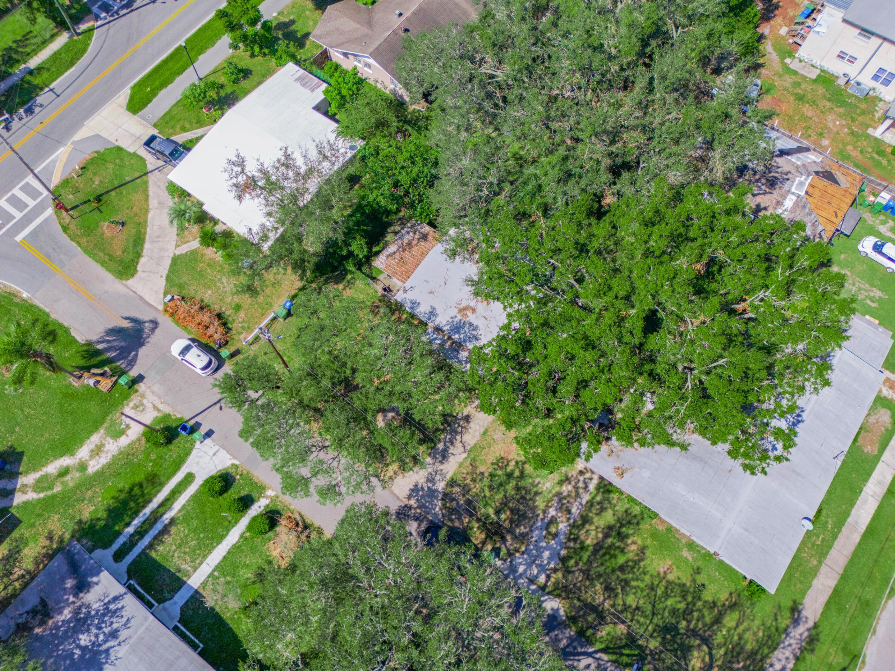 HOFFMANS SUBDIVISION AND LAKE VIEW ADDITION REPLAT - Residential