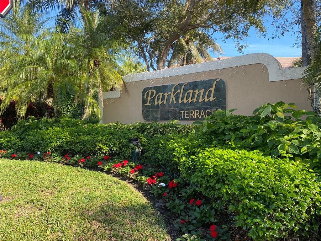 Parkland Terraces - Residential