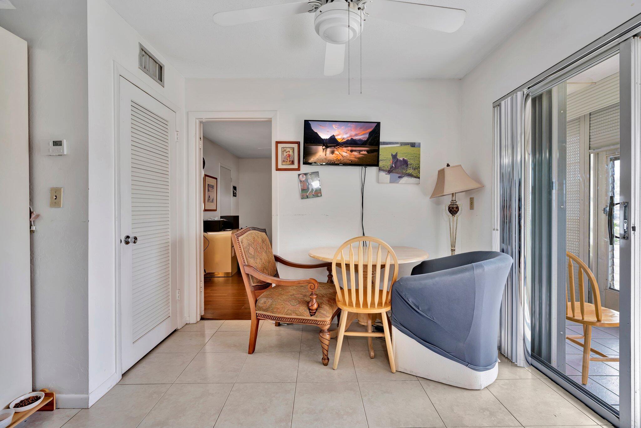 MERIDIAN CONDO 9 - Residential