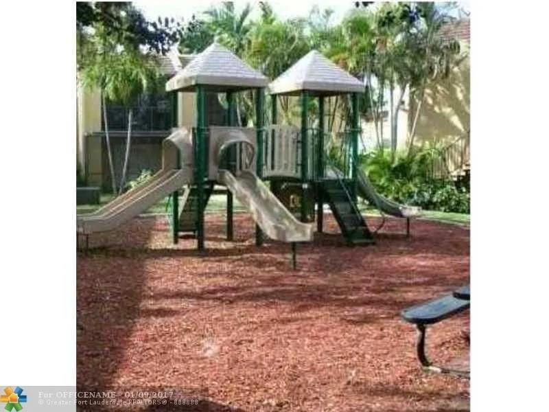 ARBOR KEYS CONDO - Residential