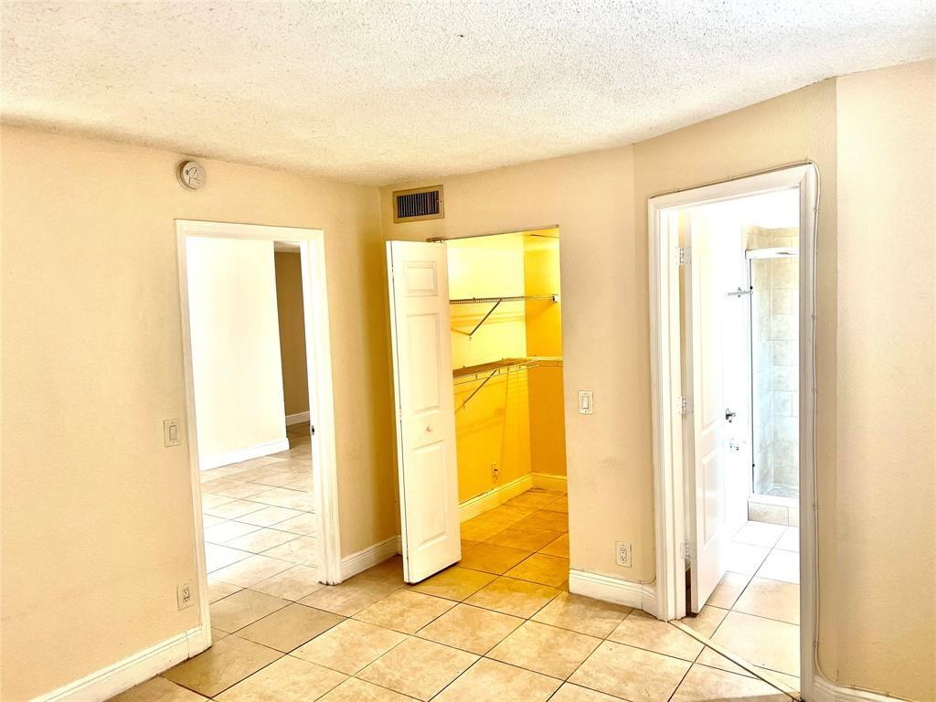 ARBOR KEYS CONDO - Residential