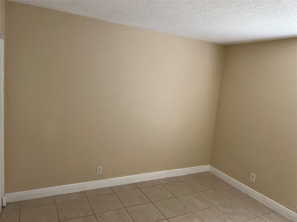 ARBOR KEYS CONDO - Residential