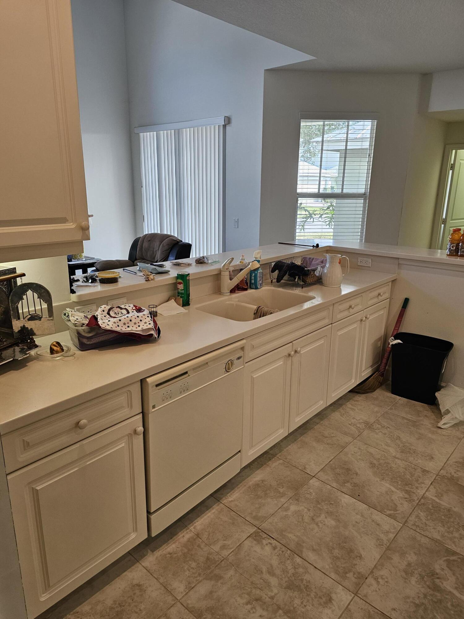 TRADITION PLAT NO 9 - Residential Lease