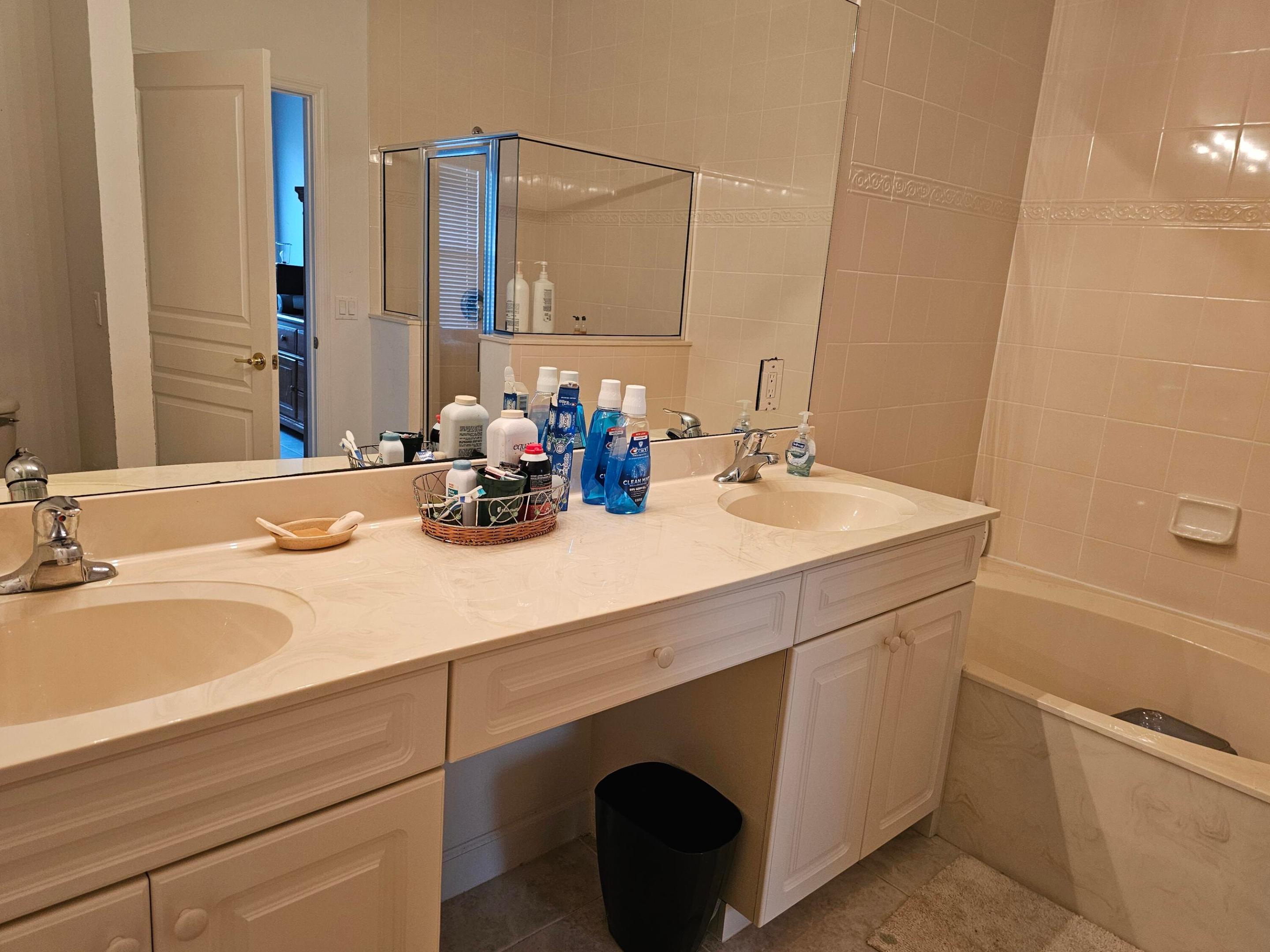 TRADITION PLAT NO 9 - Residential Lease