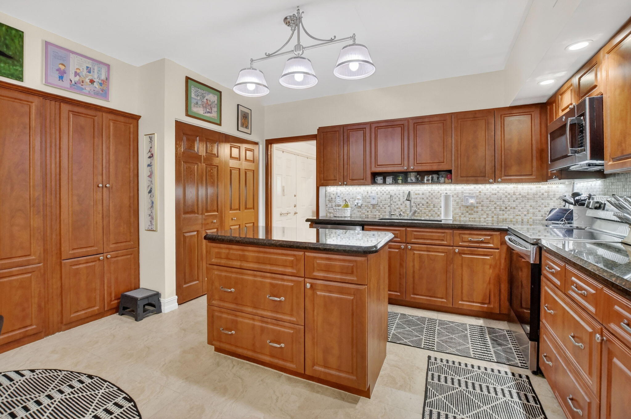 SOUTHWINDS AT BOCA POINTE - Residential